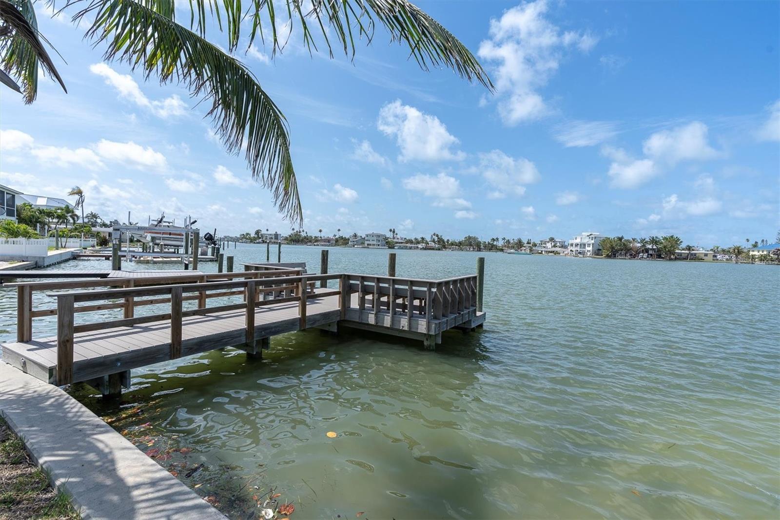 399 161ST AVE, REDINGTON BEACH, FL — photo 4