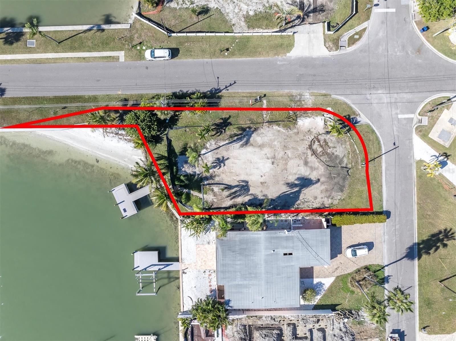 399 161ST AVE, REDINGTON BEACH, FL — photo 2