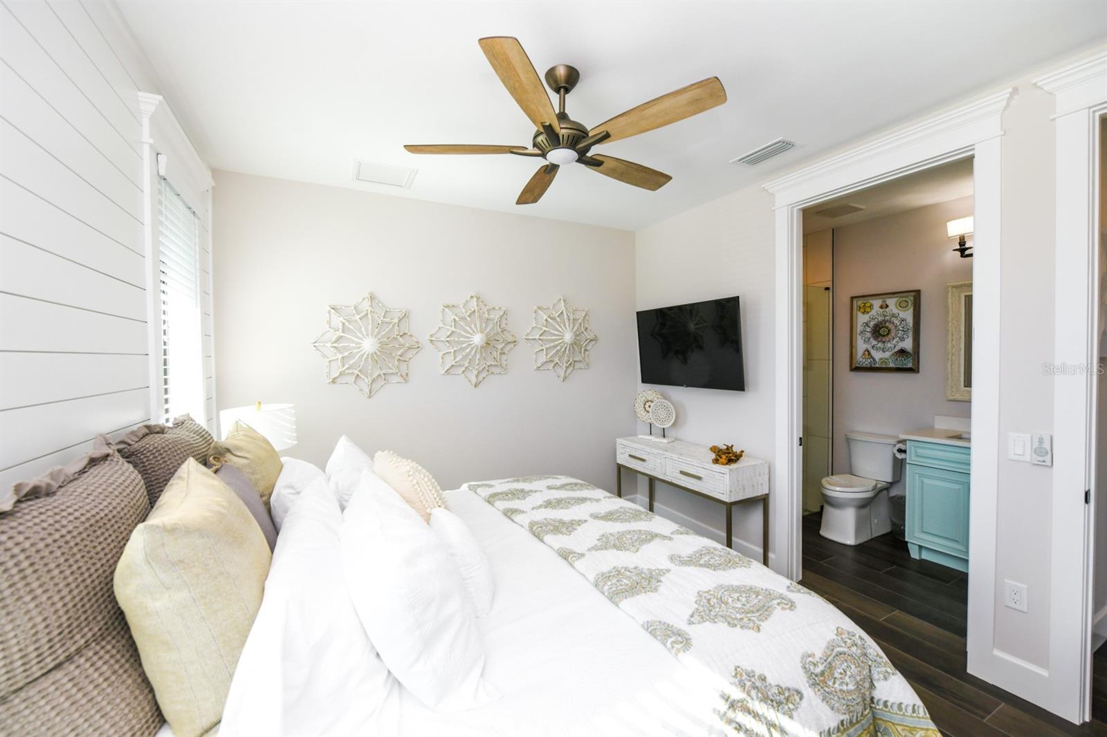 340 JACKSON DR, SARASOTA, FL — photo 27