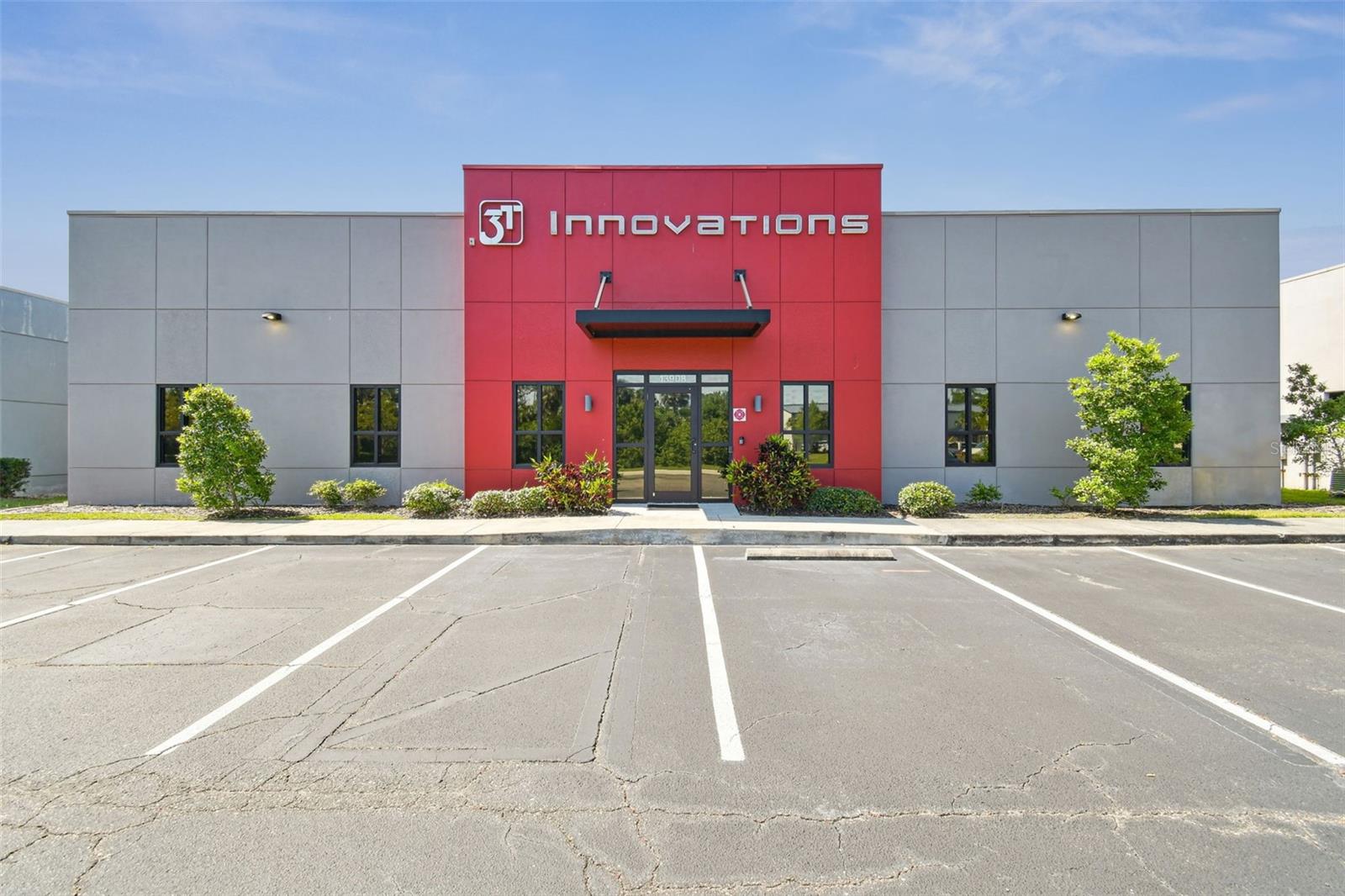 13908 MONROES BUSINESS PARK, TAMPA, FL — photo 4