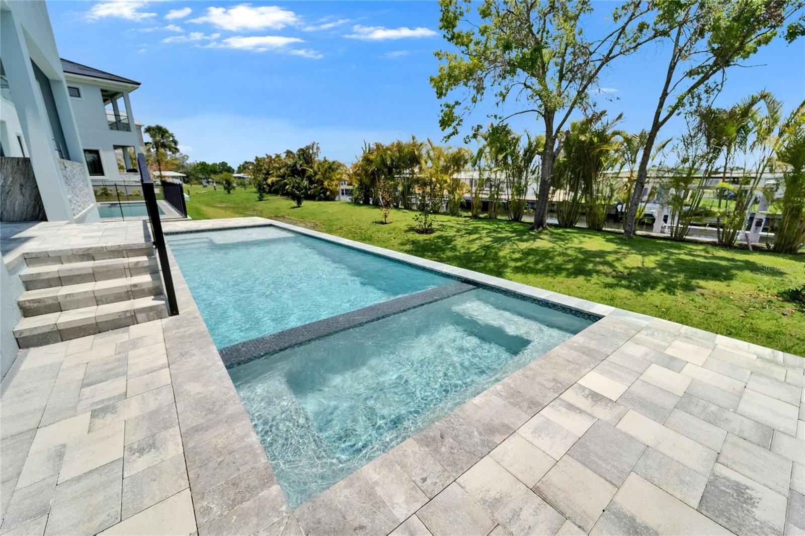6530 SIMONE SHORES CIR, APOLLO BEACH, FL — photo 4