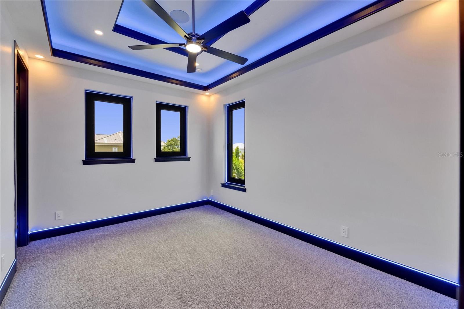 6530 SIMONE SHORES CIR, APOLLO BEACH, FL — photo 57