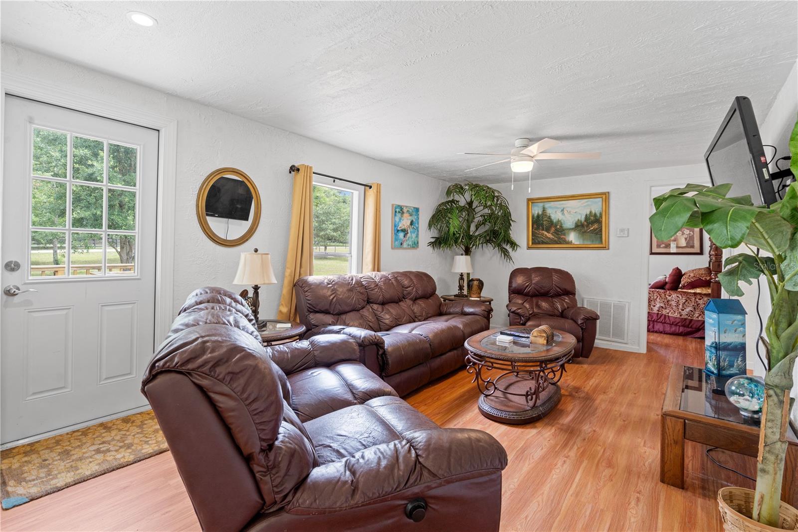6850 SE 192ND CT, MORRISTON, FL — photo 9