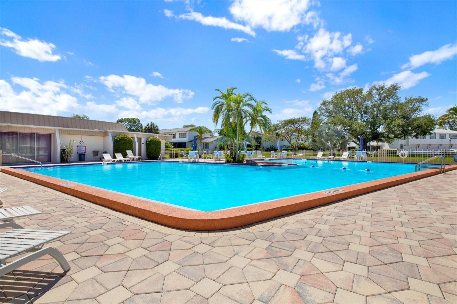 3229 40TH LN S #C, ST PETERSBURG, FL — photo 23