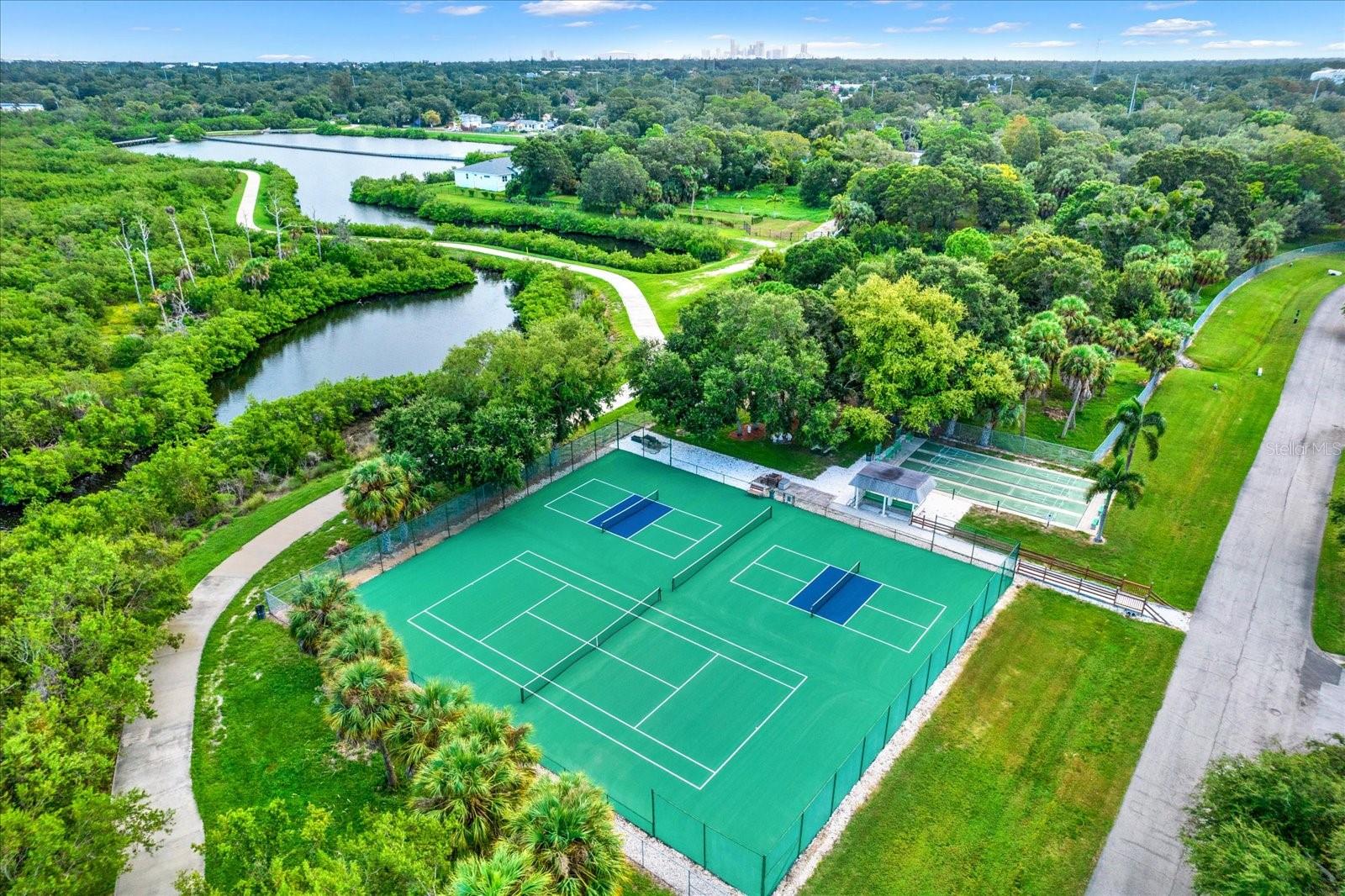 3229 40TH LN S #C, ST PETERSBURG, FL — photo 27