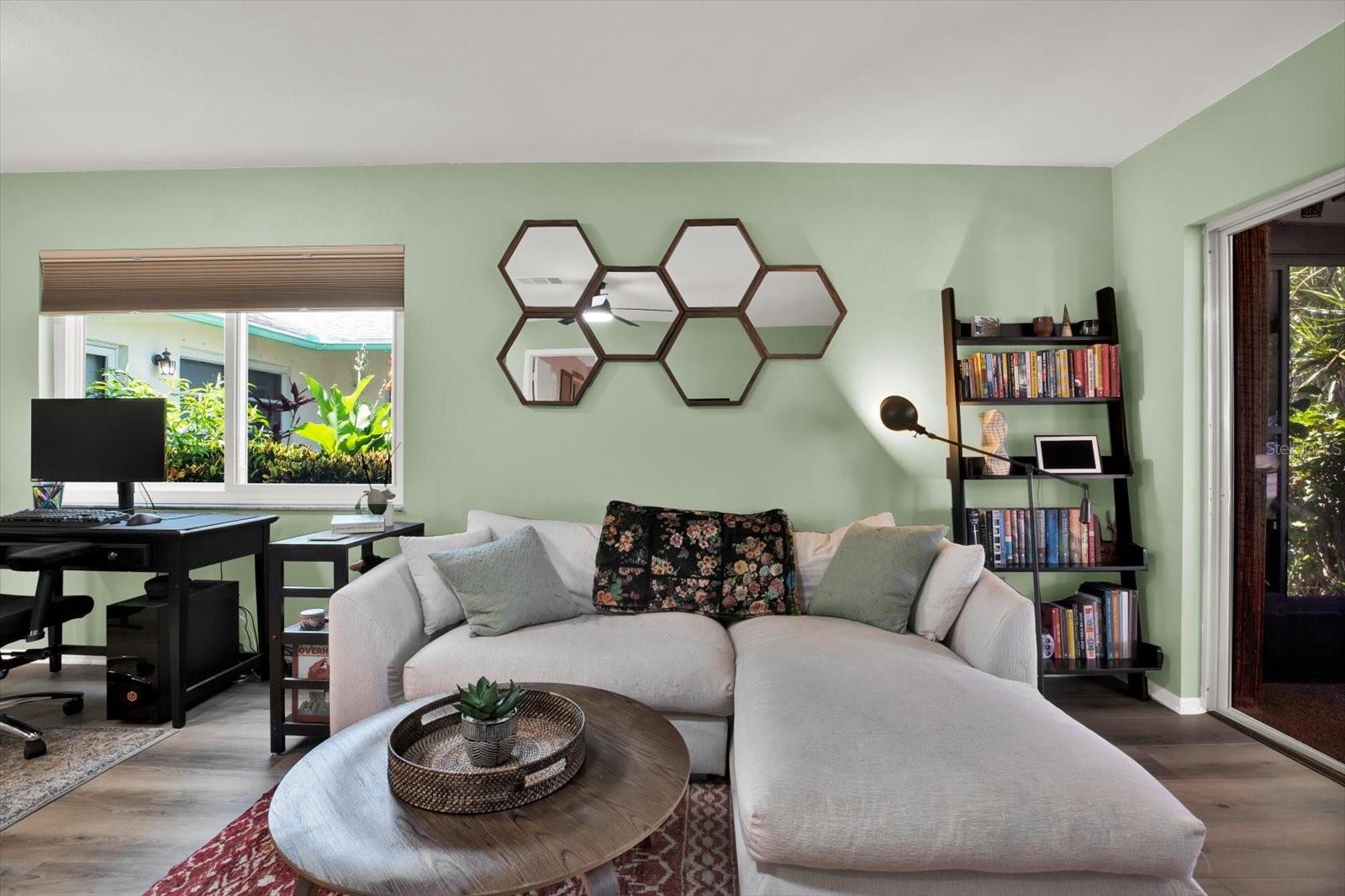 3229 40TH LN S #C, ST PETERSBURG, FL — photo 9
