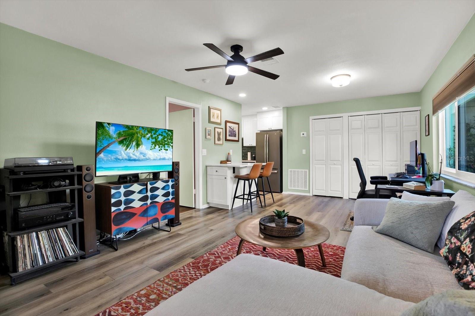 3229 40TH LN S #C, ST PETERSBURG, FL — photo 3