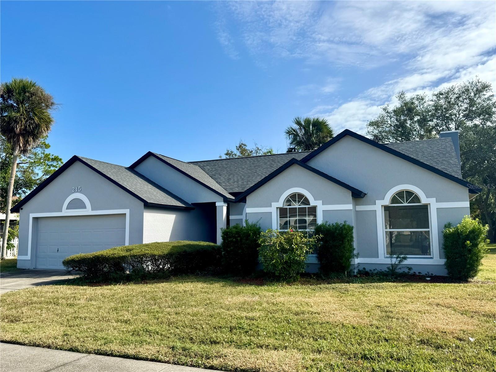 215 HOLLOWBROOK CIR, DAYTONA BEACH, FL — photo 2