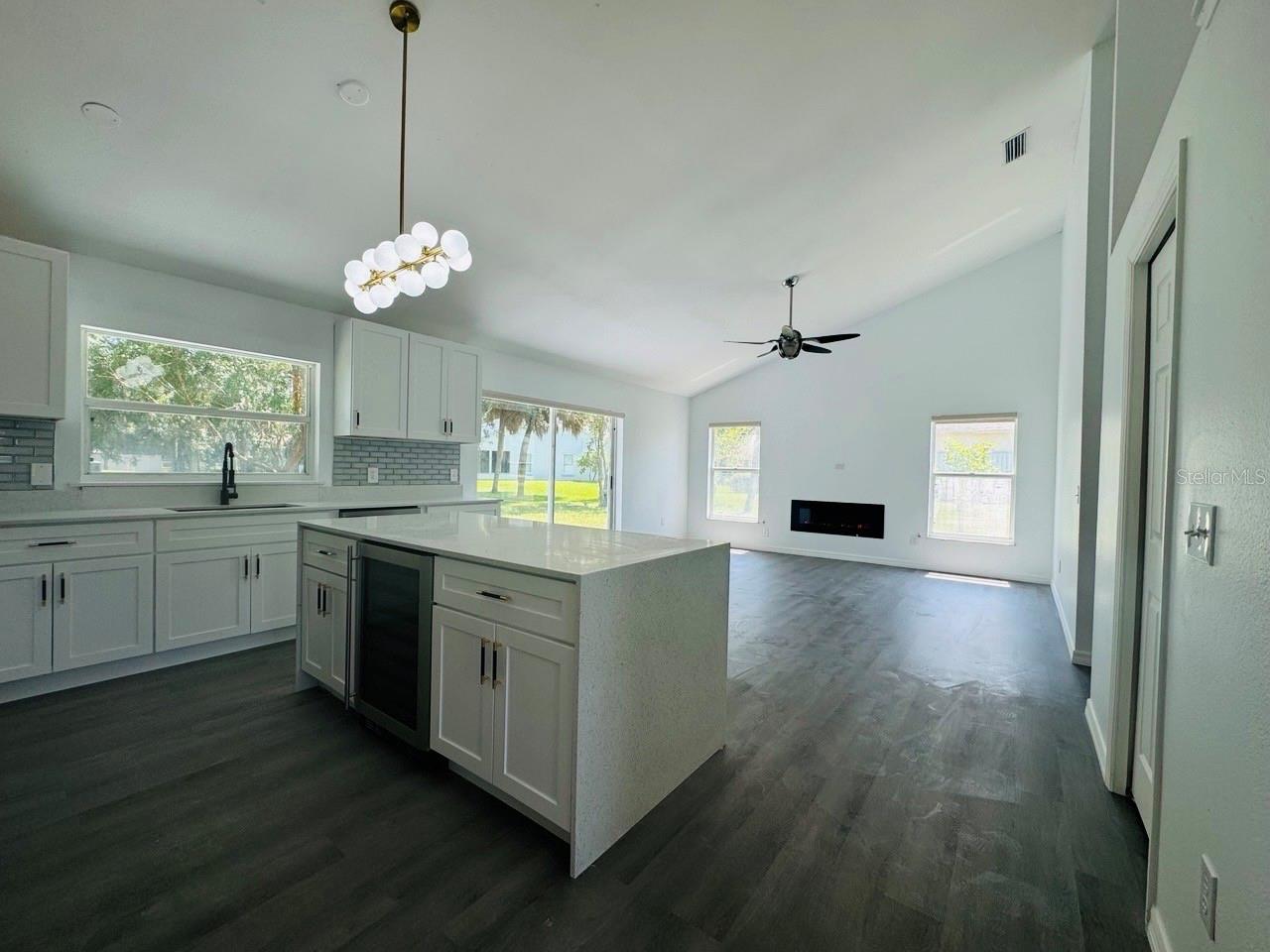 215 HOLLOWBROOK CIR, DAYTONA BEACH, FL — photo 8