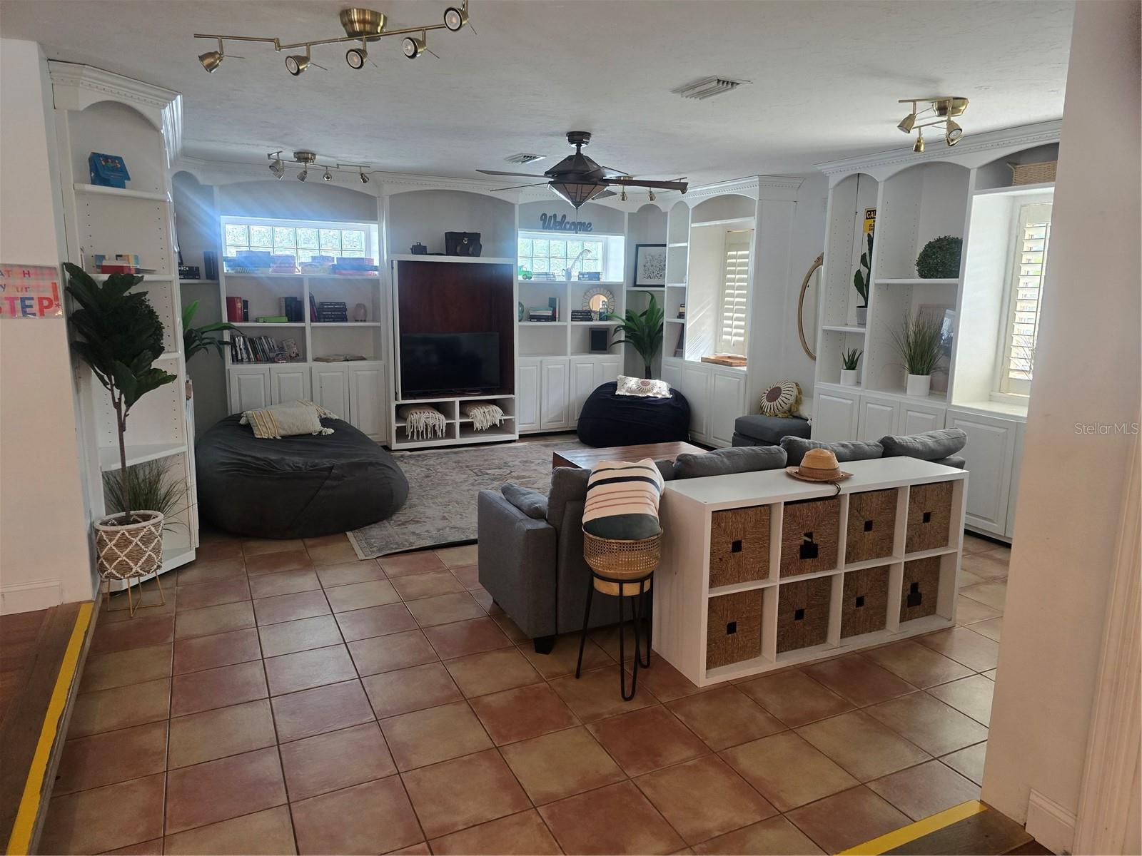 108 W 75TH ST, BRADENTON, FL — photo 26