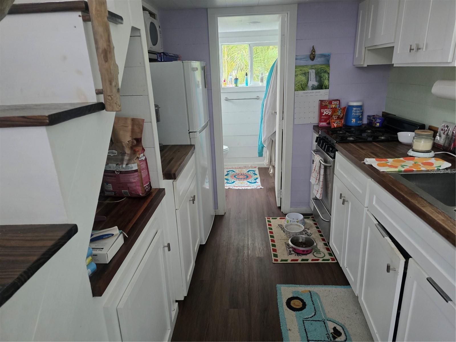 108 W 75TH ST, BRADENTON, FL — photo 77