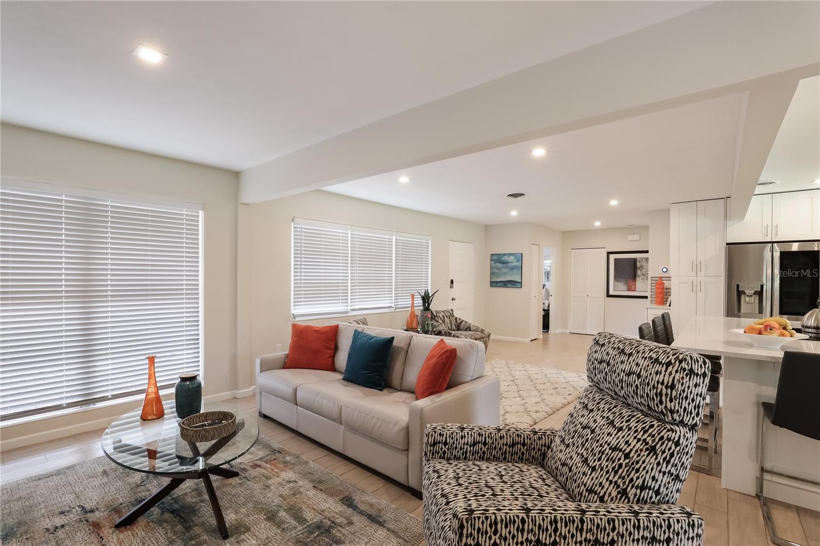 2266 CLEMATIS ST, SARASOTA, FL — photo 10