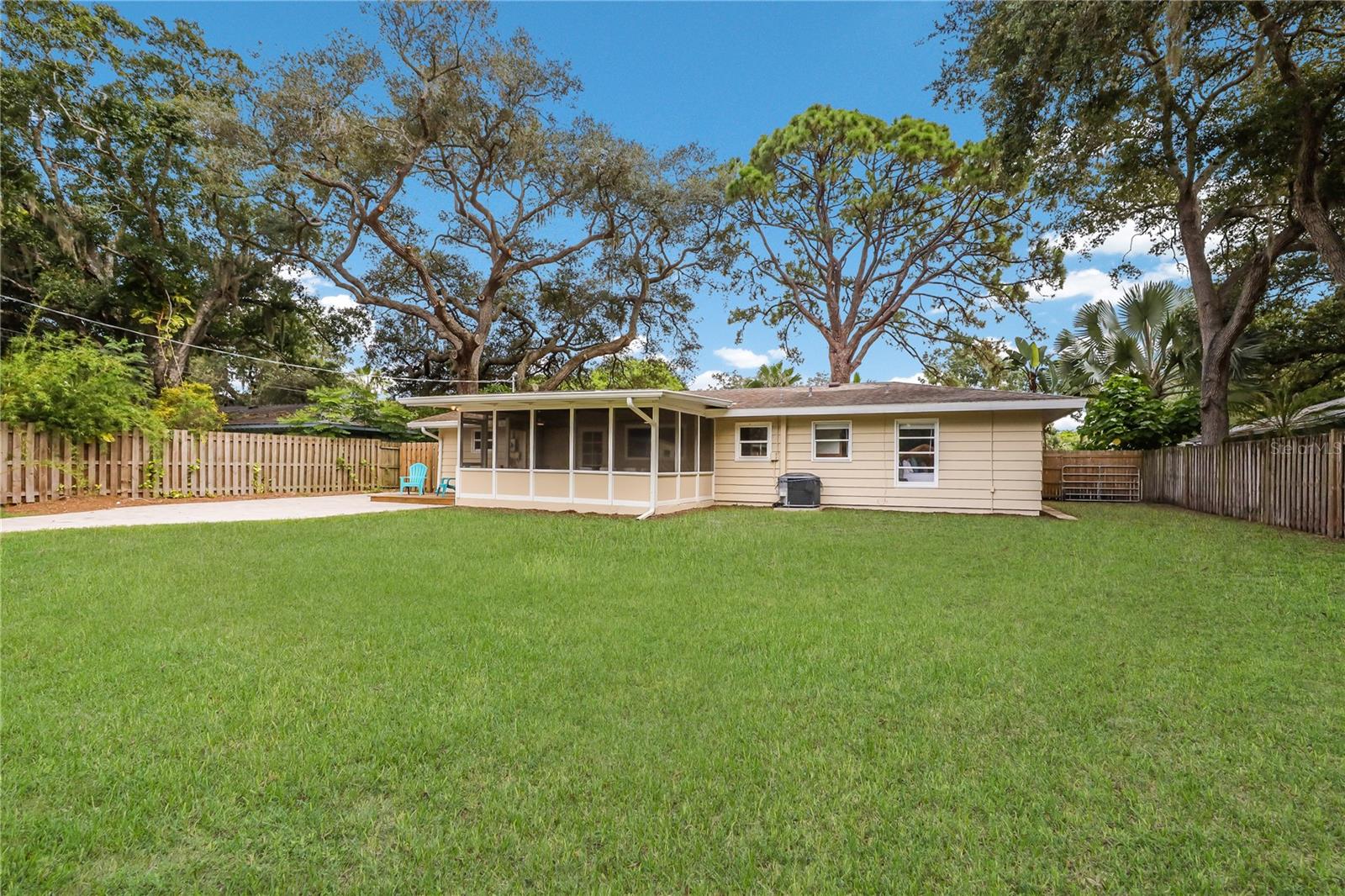 2266 CLEMATIS ST, SARASOTA, FL — photo 20