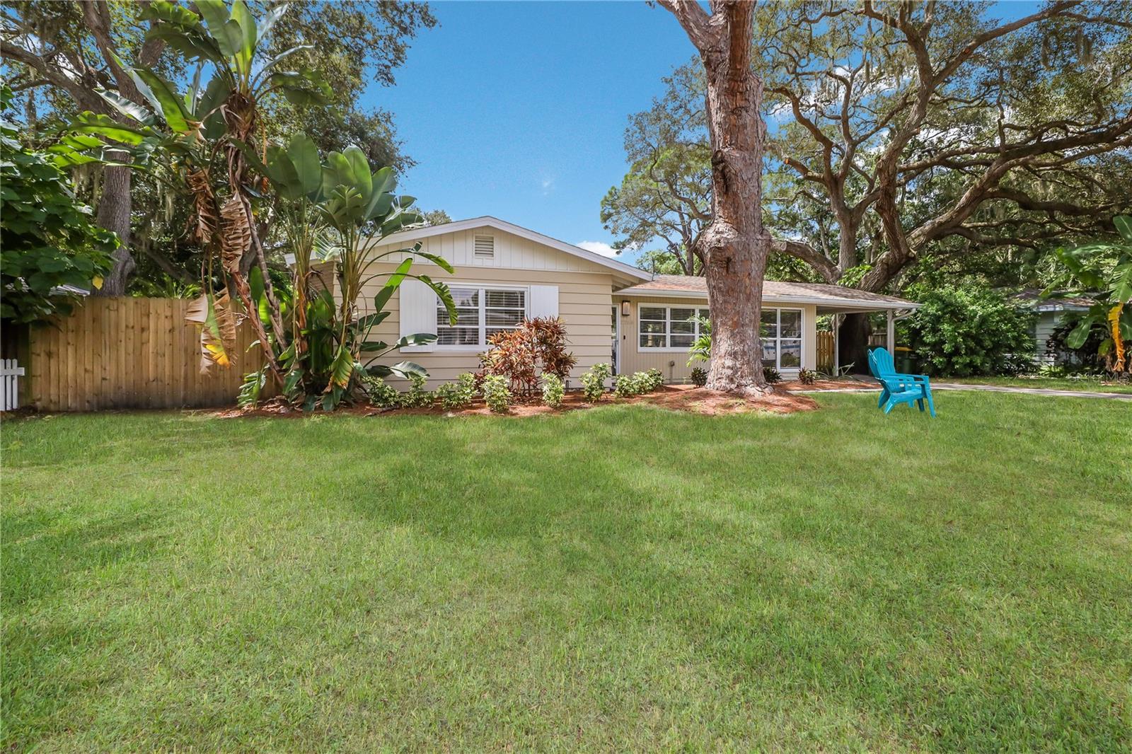 2266 CLEMATIS ST, SARASOTA, FL — photo 24