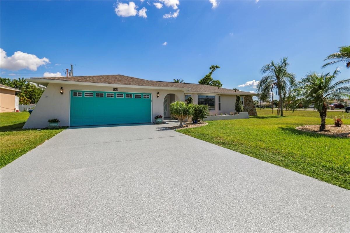 206 SE 45TH TER, CAPE CORAL, FL