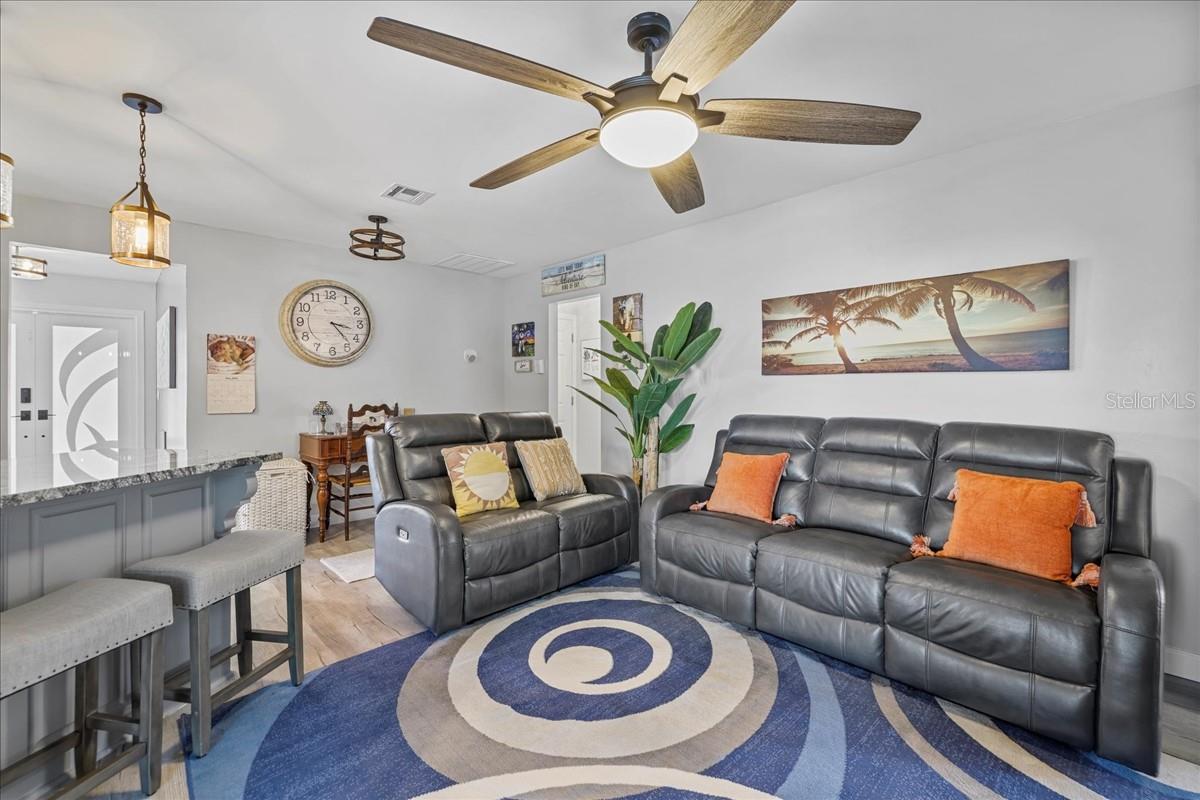 206 SE 45TH TER, CAPE CORAL, FL — photo 13