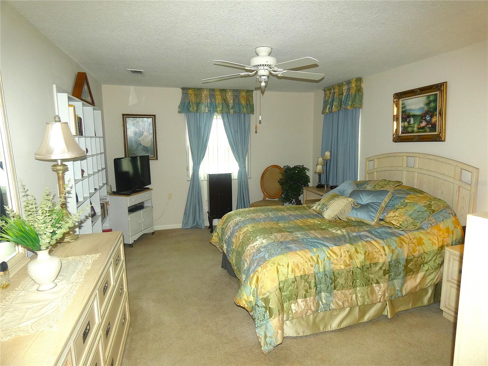 751 OLD OAKS LN, LEESBURG, FL — photo 35