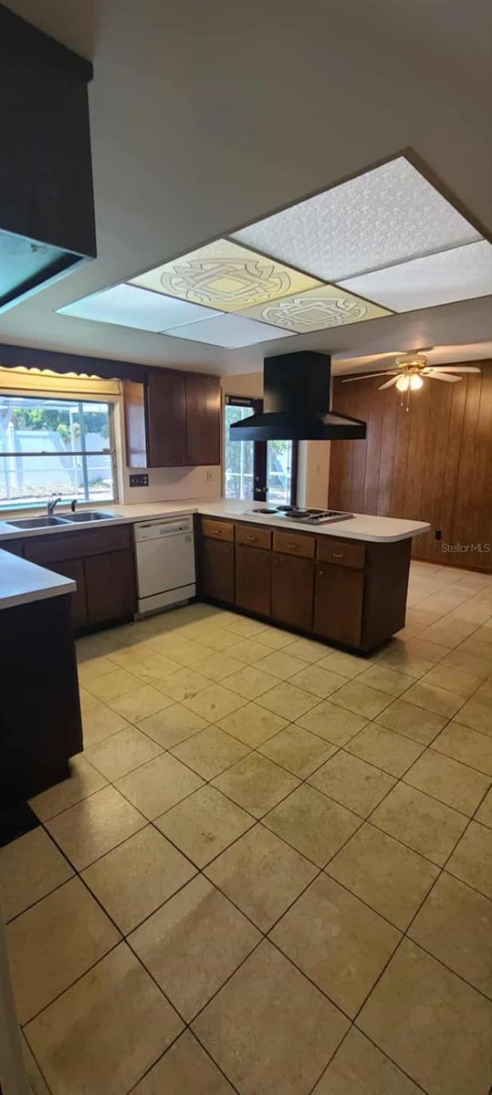 3717 MCKAY CREEK DR, LARGO, FL — photo 8