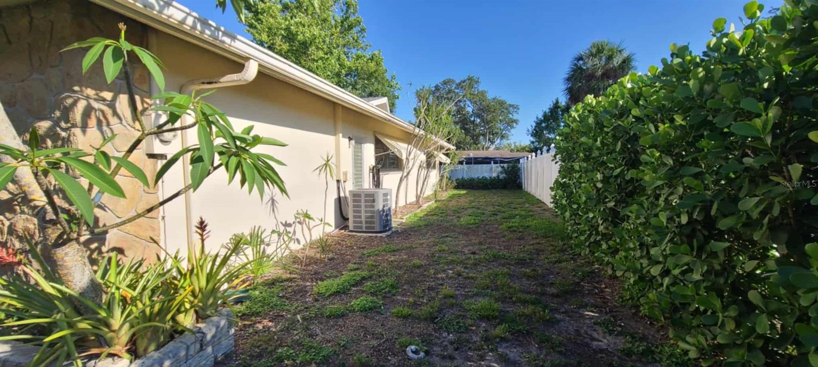3717 MCKAY CREEK DR, LARGO, FL — photo 46