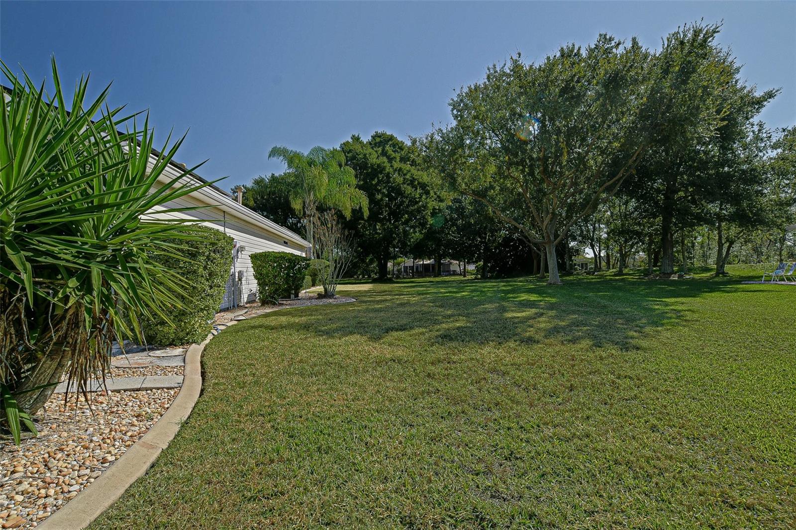 13863 SE 85TH CIR, SUMMERFIELD, FL — photo 3