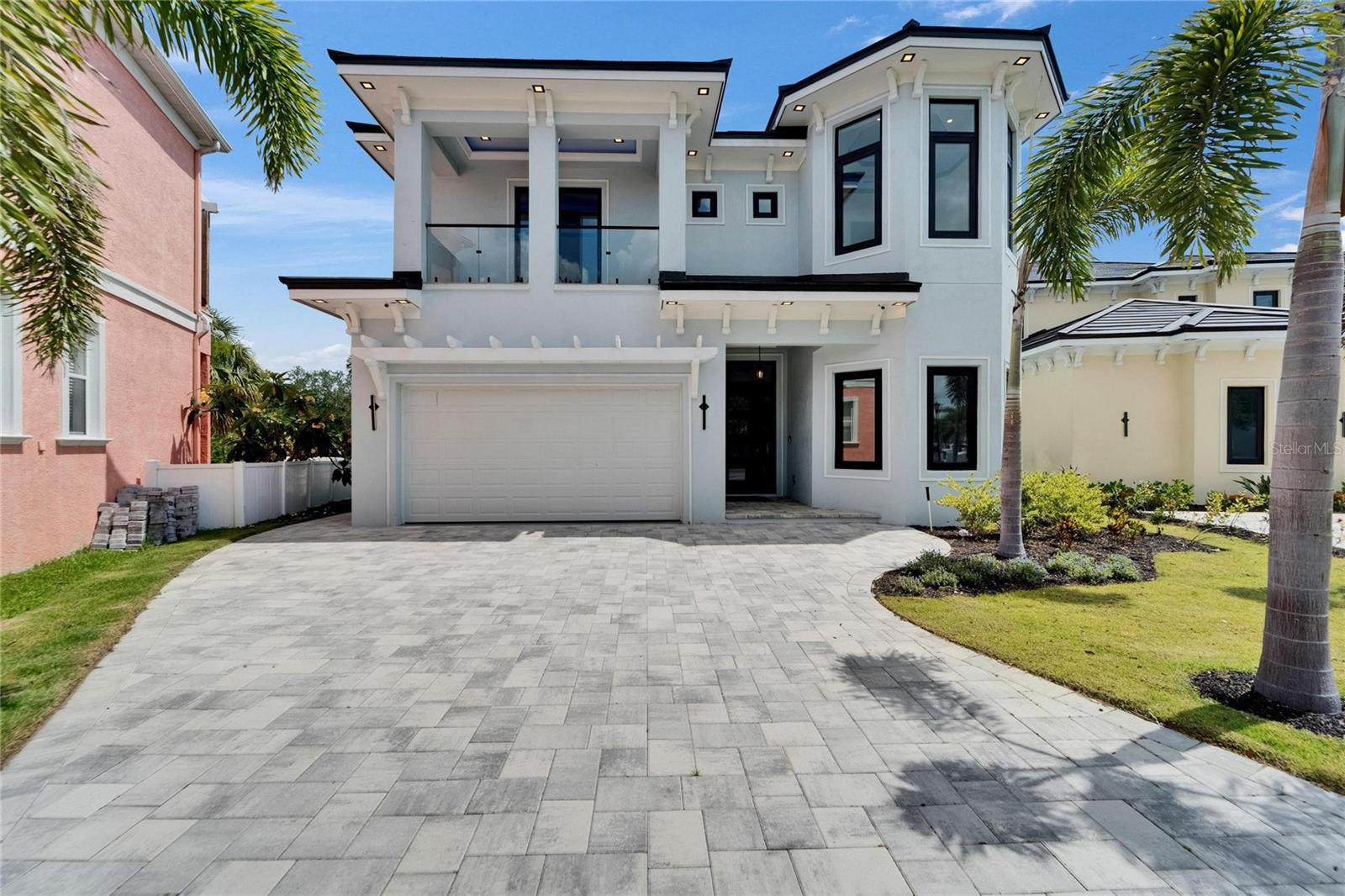 6520 SIMONE SHORES CIR, APOLLO BEACH, FL