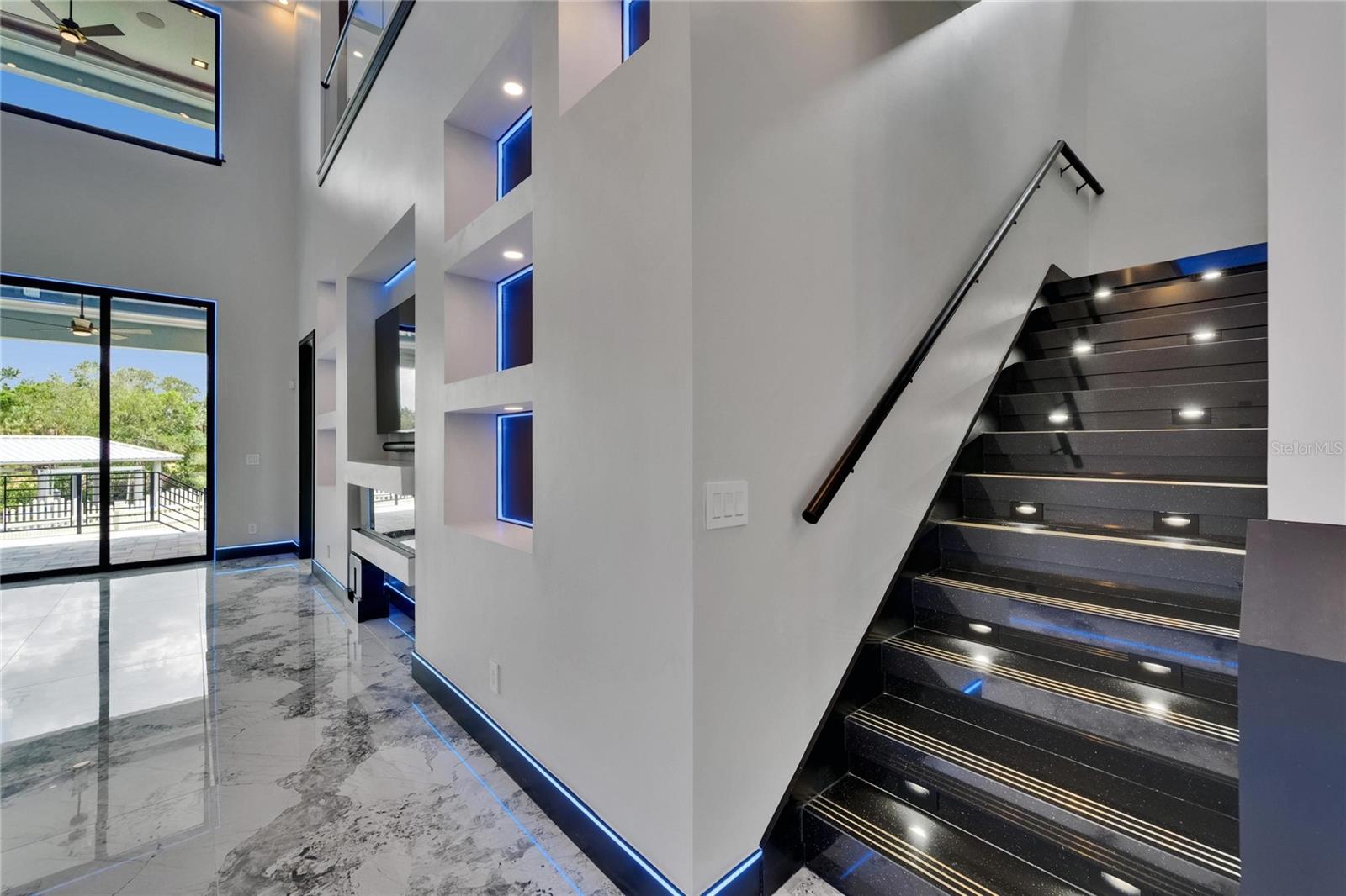 6520 SIMONE SHORES CIR, APOLLO BEACH, FL — photo 12