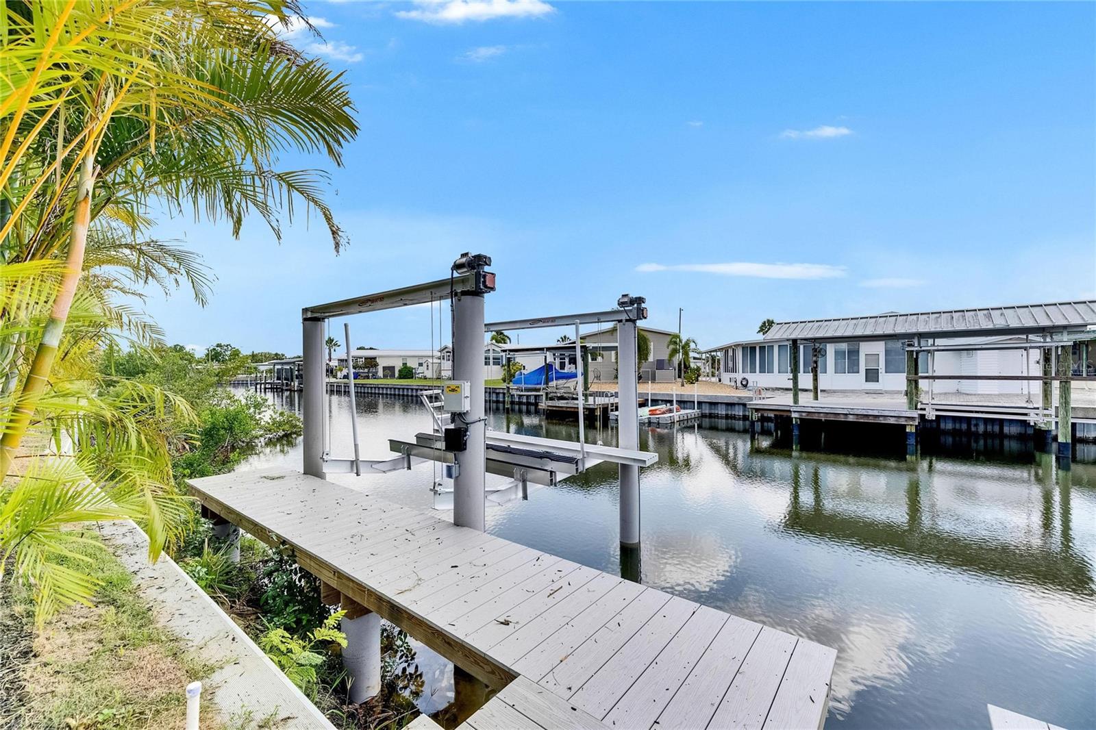 6526 SIMONE SHORES CIR, APOLLO BEACH, FL — photo 3