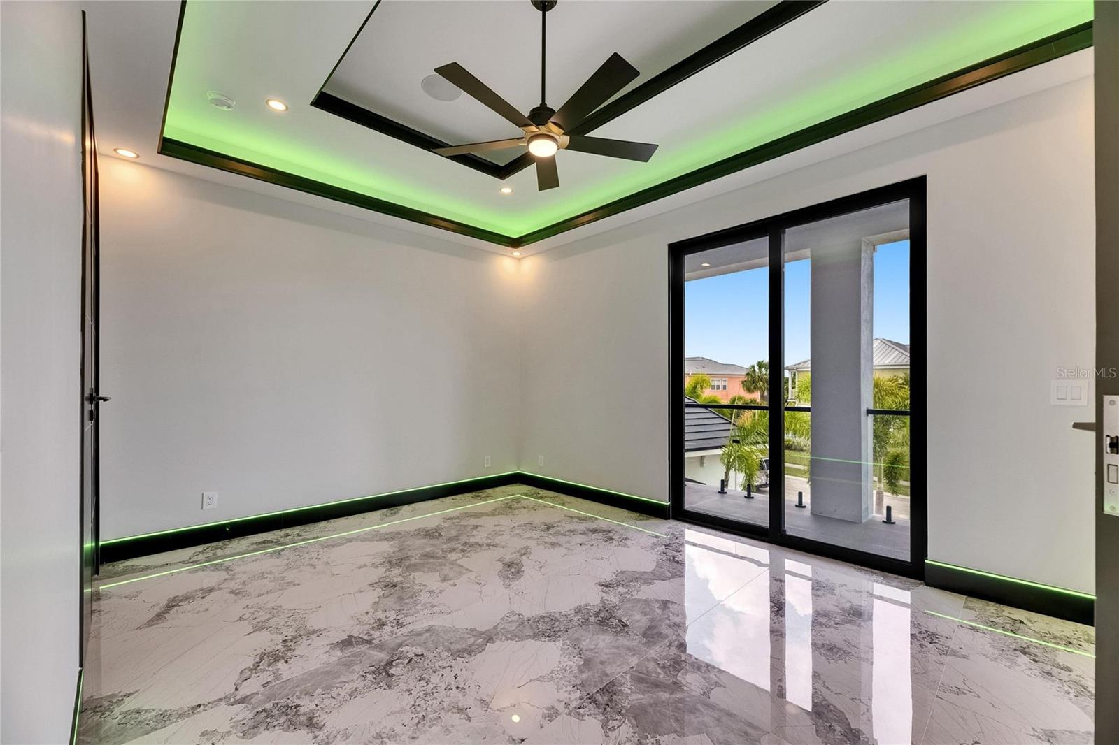 6526 SIMONE SHORES CIR, APOLLO BEACH, FL — photo 43