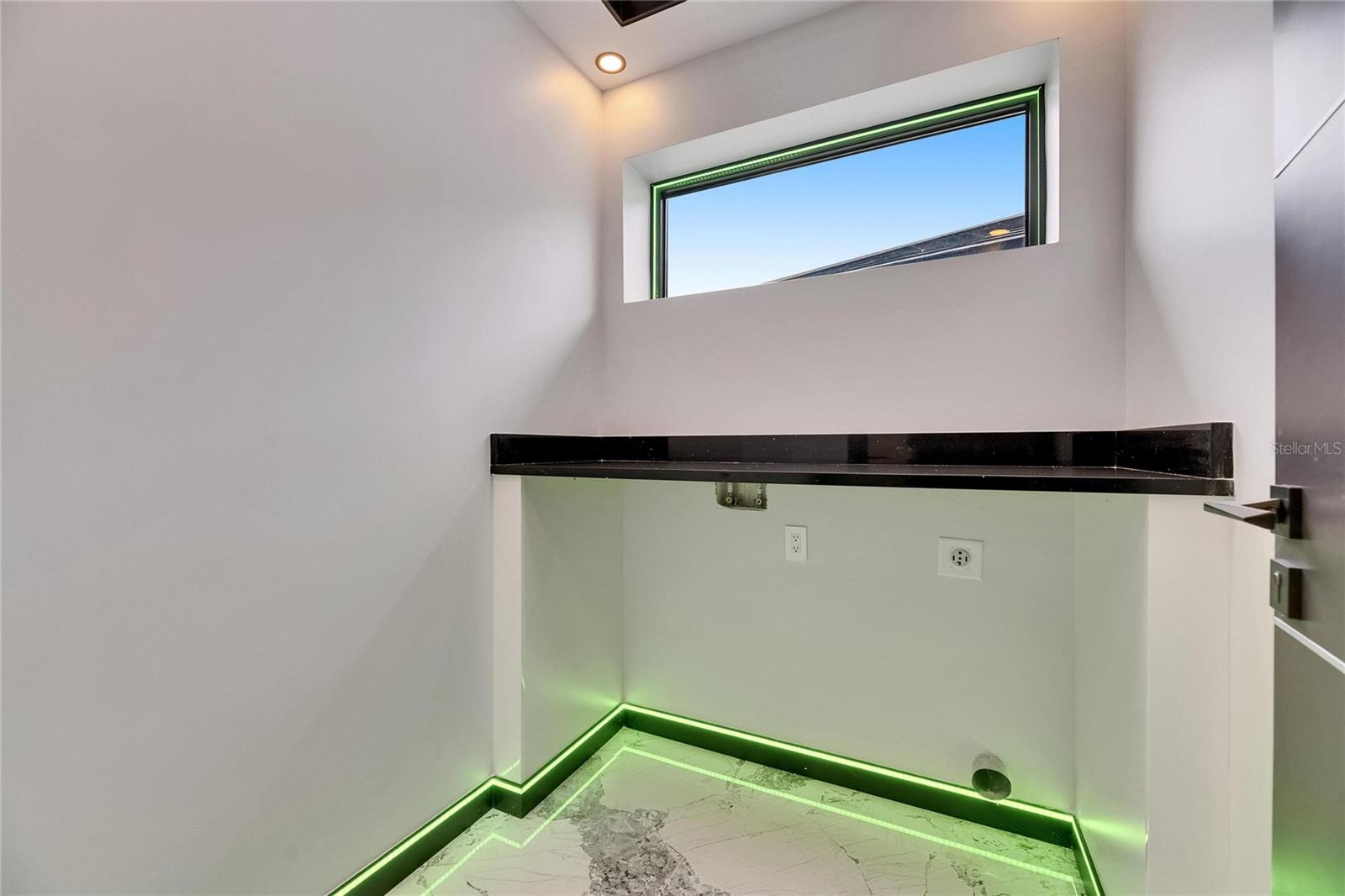 6526 SIMONE SHORES CIR, APOLLO BEACH, FL — photo 49