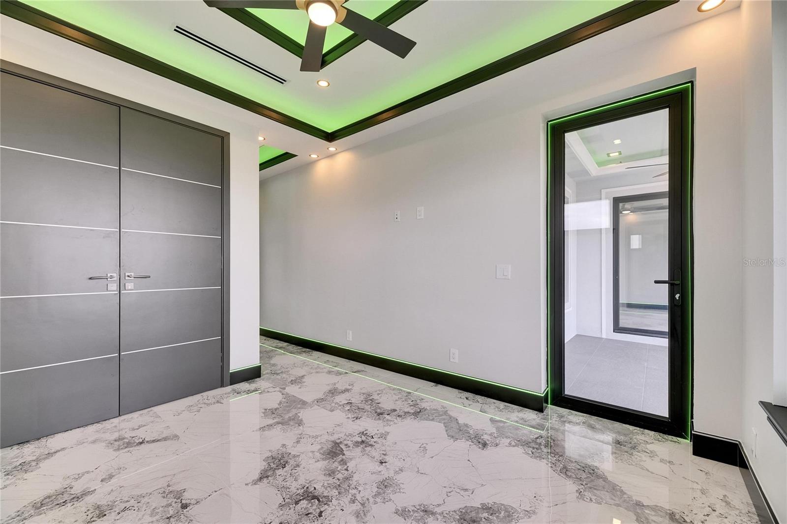 6526 SIMONE SHORES CIR, APOLLO BEACH, FL — photo 54