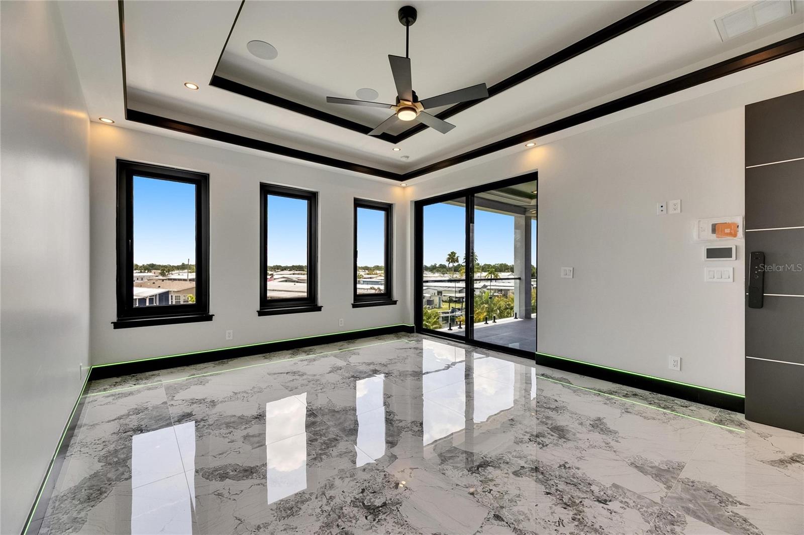 6526 SIMONE SHORES CIR, APOLLO BEACH, FL — photo 57