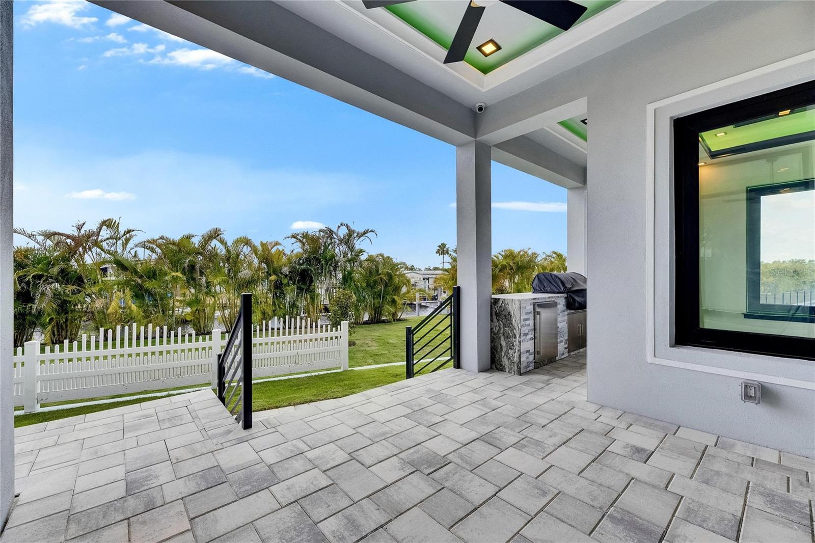 6526 SIMONE SHORES CIR, APOLLO BEACH, FL — photo 72