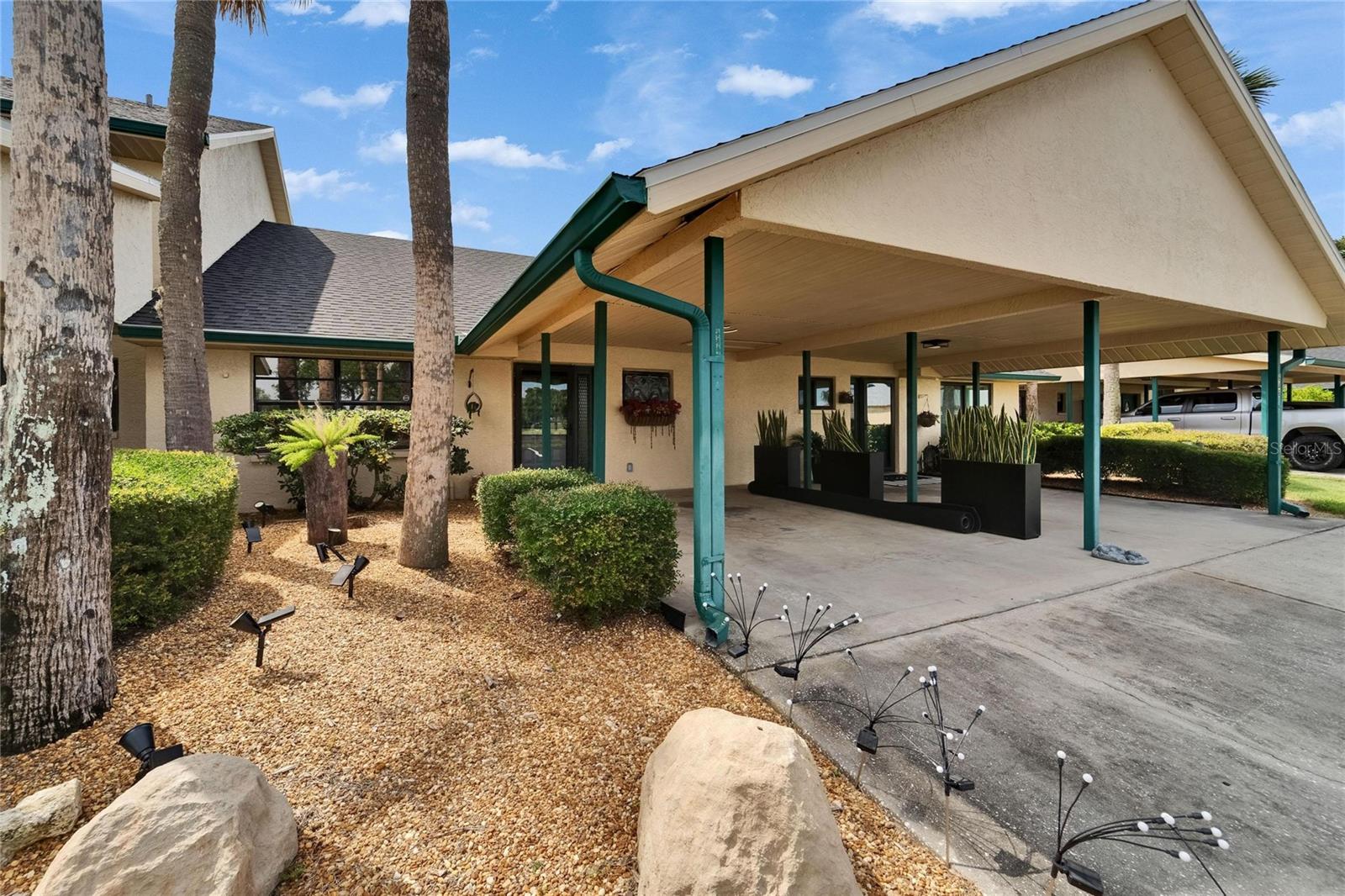 644 YARDARM DR #22, APOLLO BEACH, FL