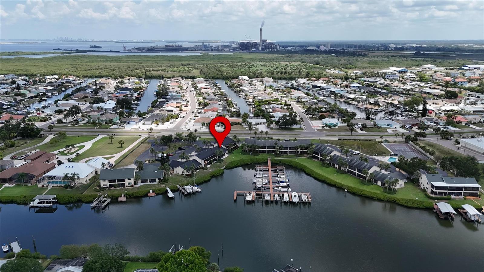 644 YARDARM DR #22, APOLLO BEACH, FL — photo 41