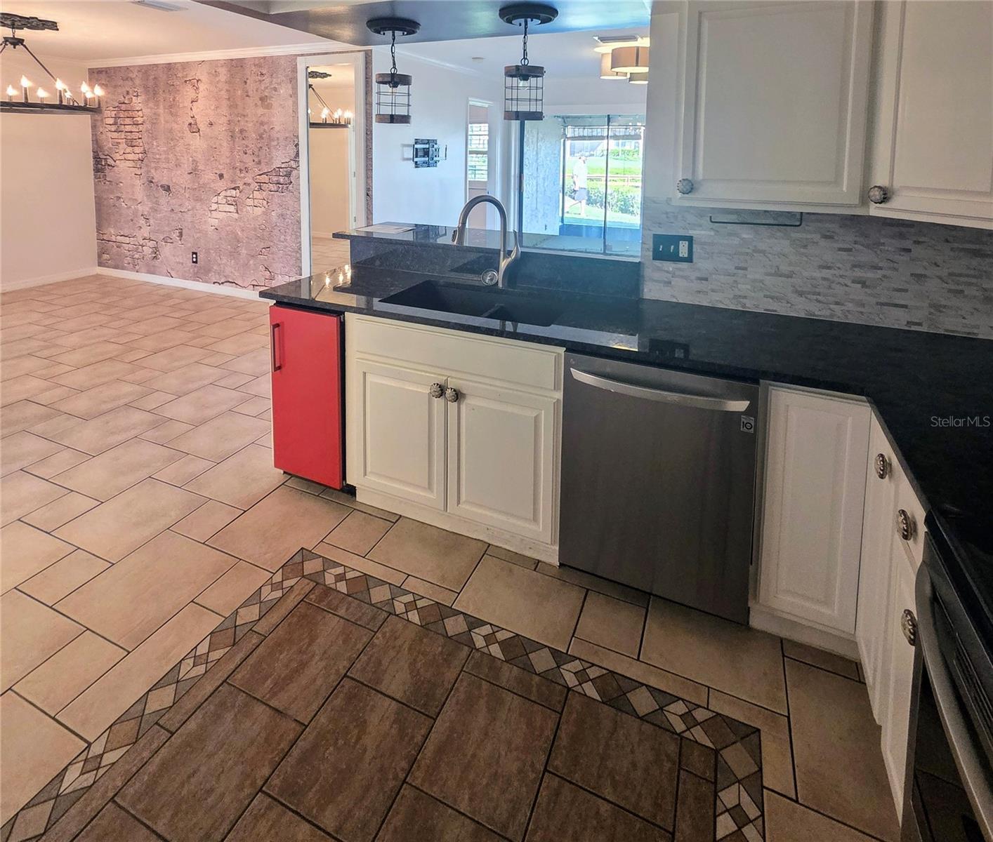 644 YARDARM DR #22, APOLLO BEACH, FL — photo 11