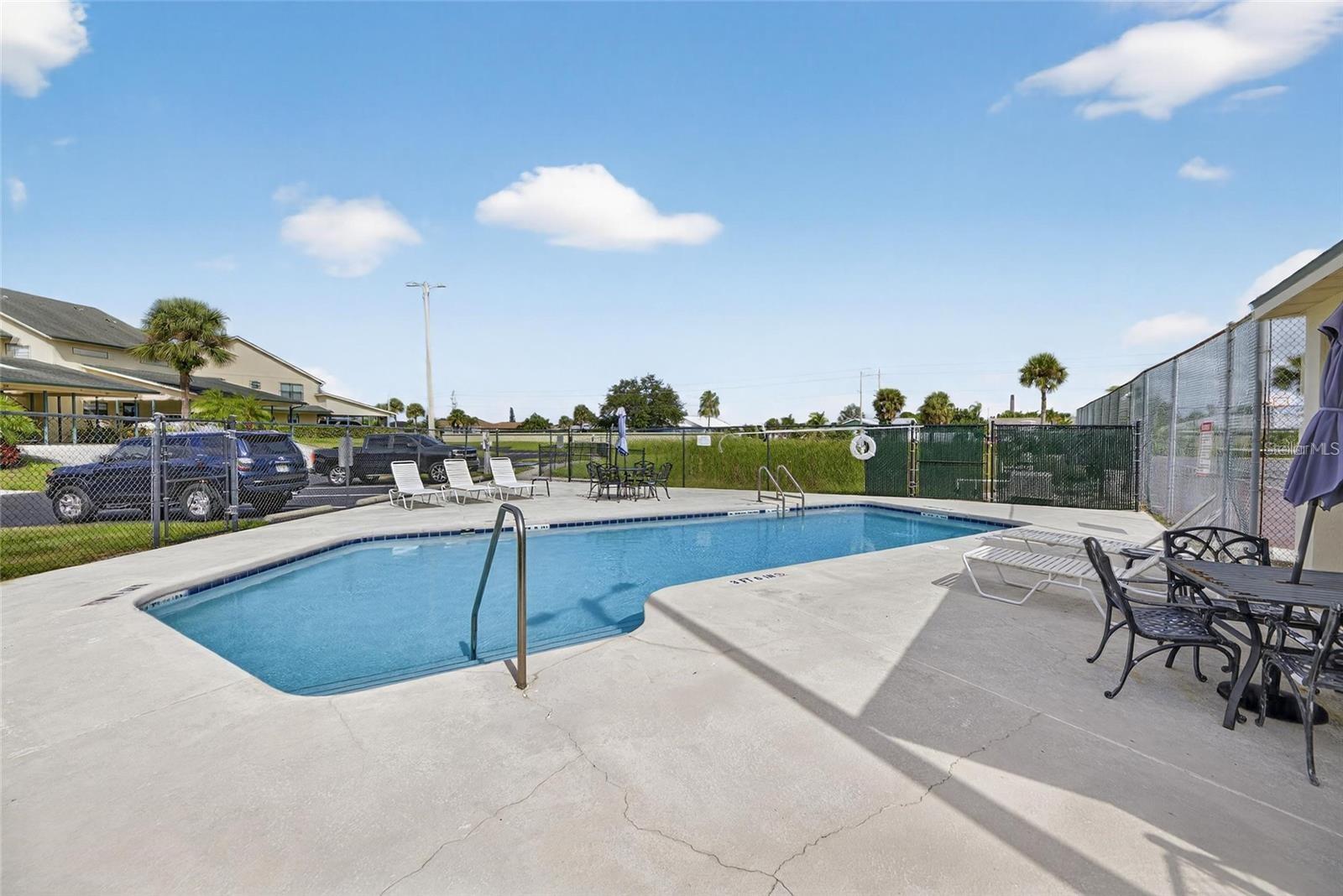 644 YARDARM DR #22, APOLLO BEACH, FL — photo 56