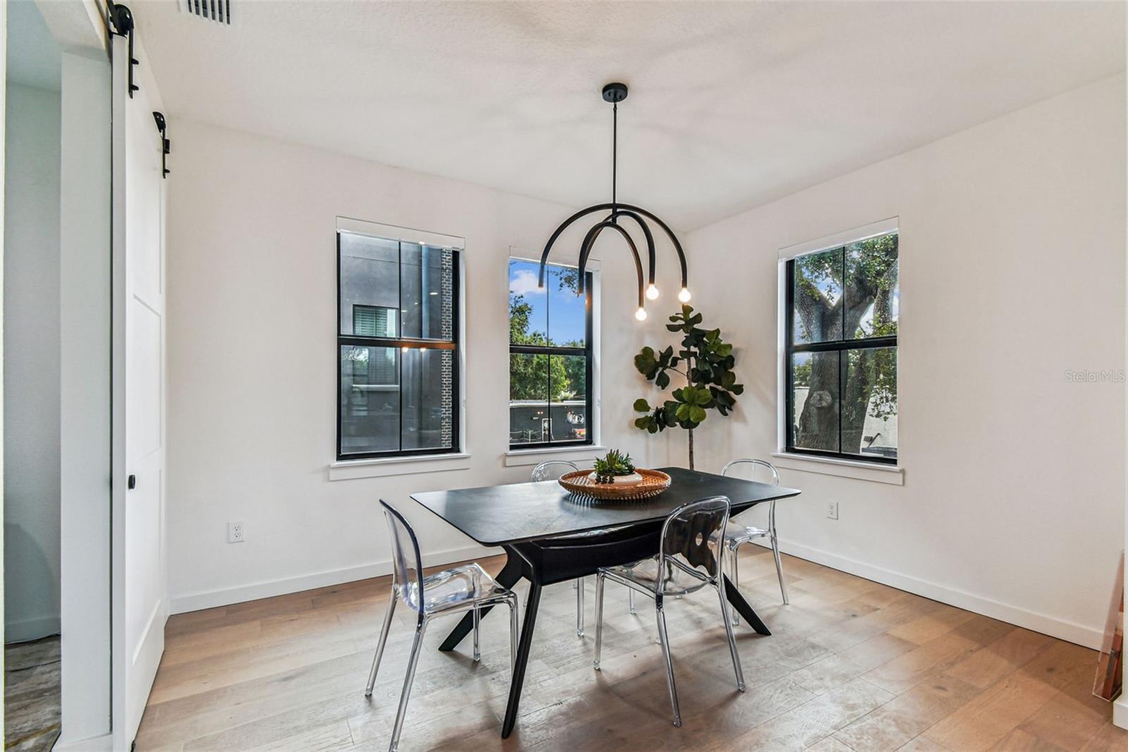 1218 E KAY ST #21, TAMPA, FL — photo 37