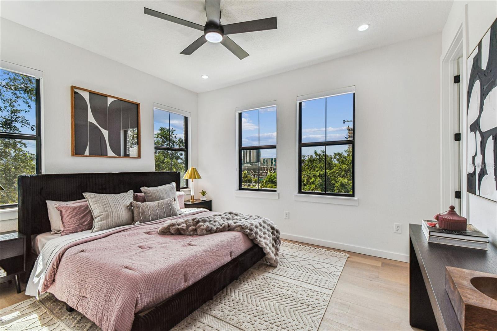 1218 E KAY ST #21, TAMPA, FL — photo 47
