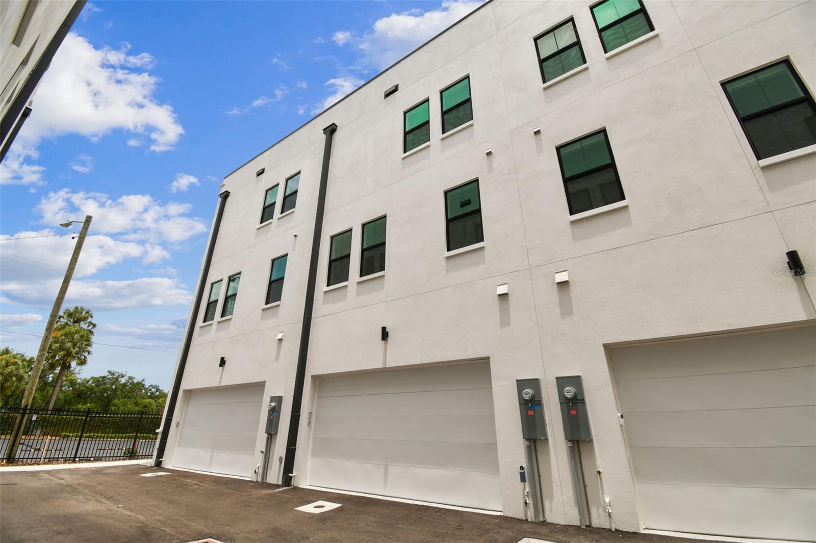1218 E KAY ST #21, TAMPA, FL — photo 92