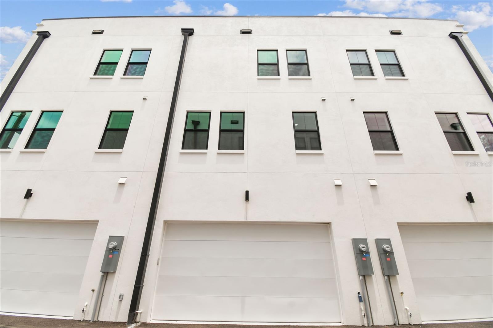 1218 E KAY ST #21, TAMPA, FL — photo 93