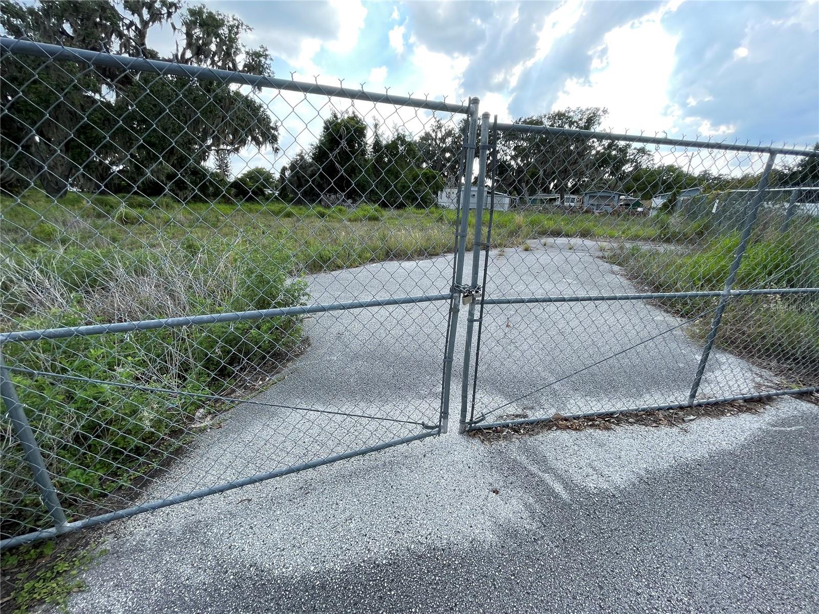 32311 ANGLERS AVE, LEESBURG, FL — photo 21