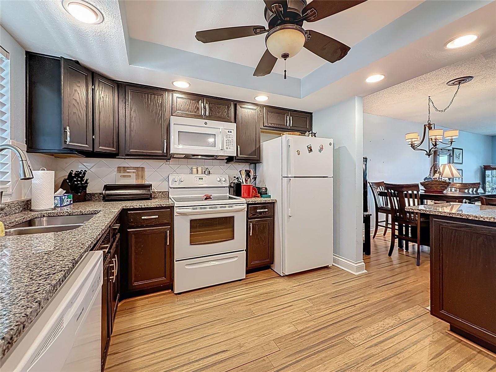 4725 COVE CIRCLE #908, ST PETERSBURG, FL — photo 14