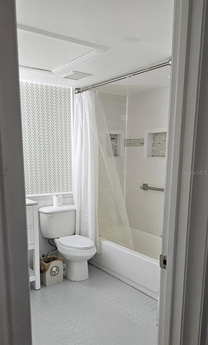 320 FORESTWAY CIR #107, ALTAMONTE SPRINGS, FL — photo 16