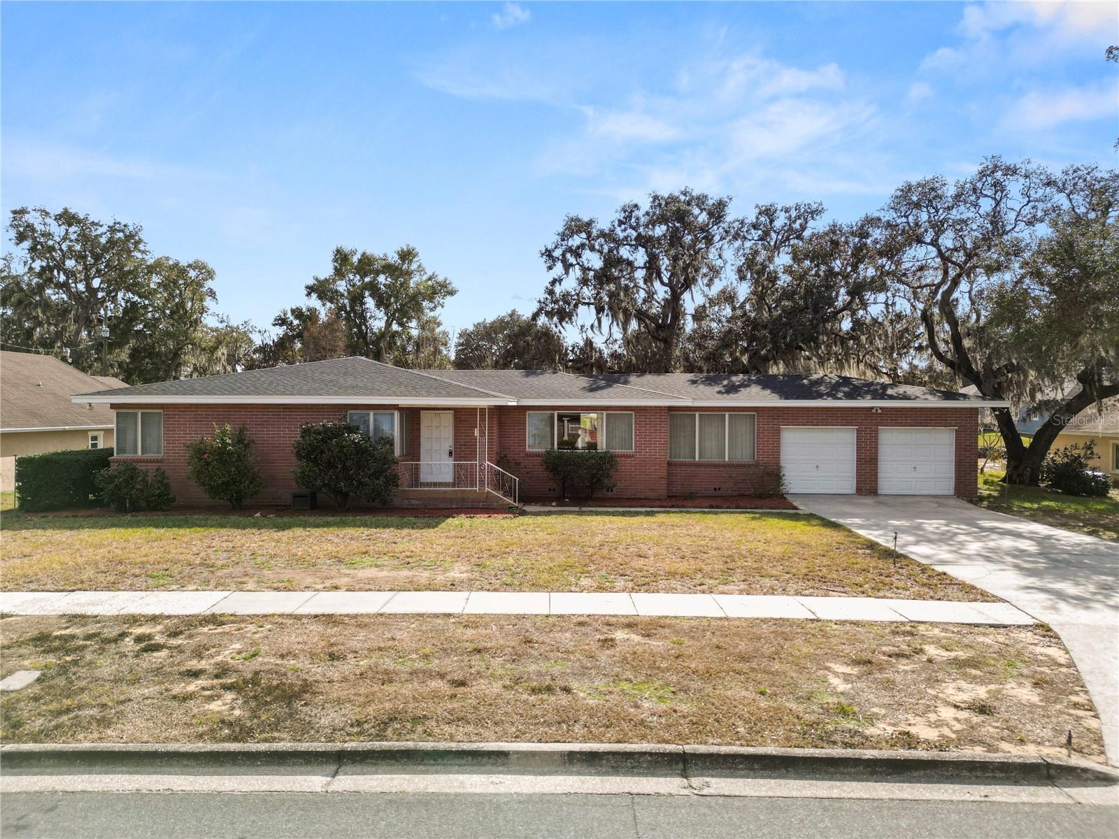 111 E ORANGE ST, DAVENPORT, FL — photo 38