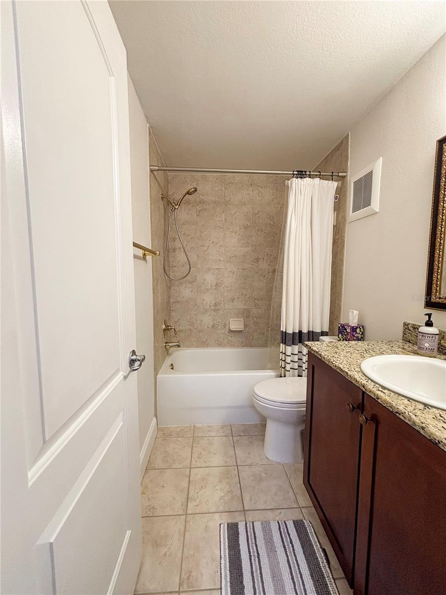 210 5TH AVE S #209, ST PETERSBURG, FL — photo 36