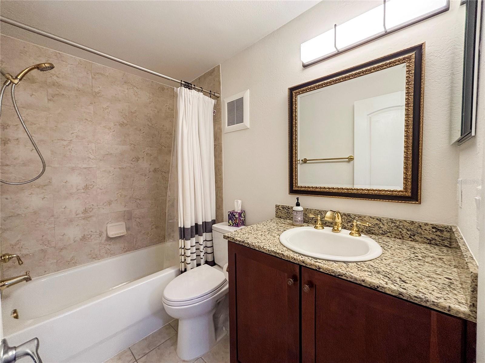 210 5TH AVE S #209, ST PETERSBURG, FL — photo 40