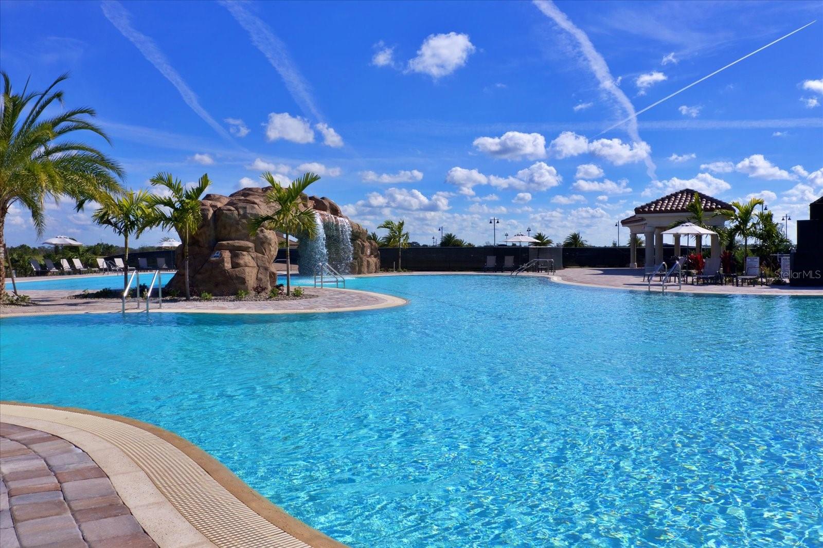 18028 GAWTHROP DR #303, BRADENTON, FL — photo 40