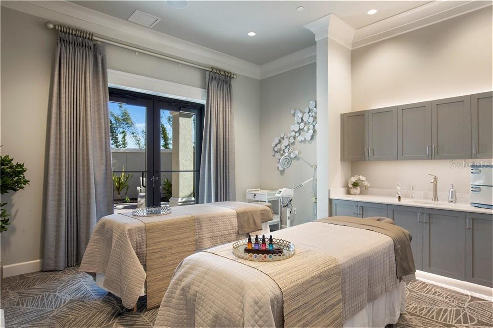 18028 GAWTHROP DR #303, BRADENTON, FL — photo 56