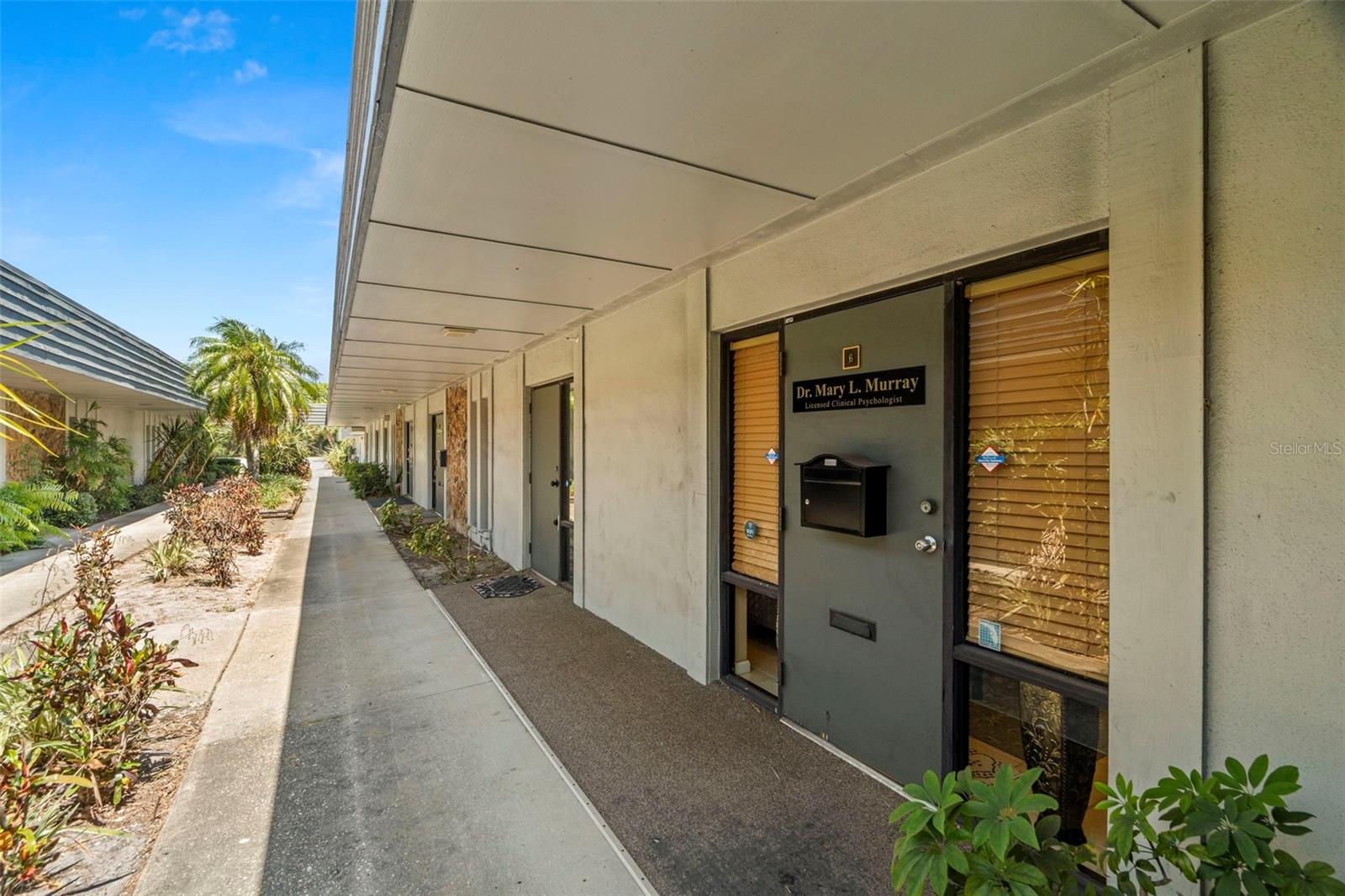 10333 SEMINOLE BLVD #6, LARGO, FL