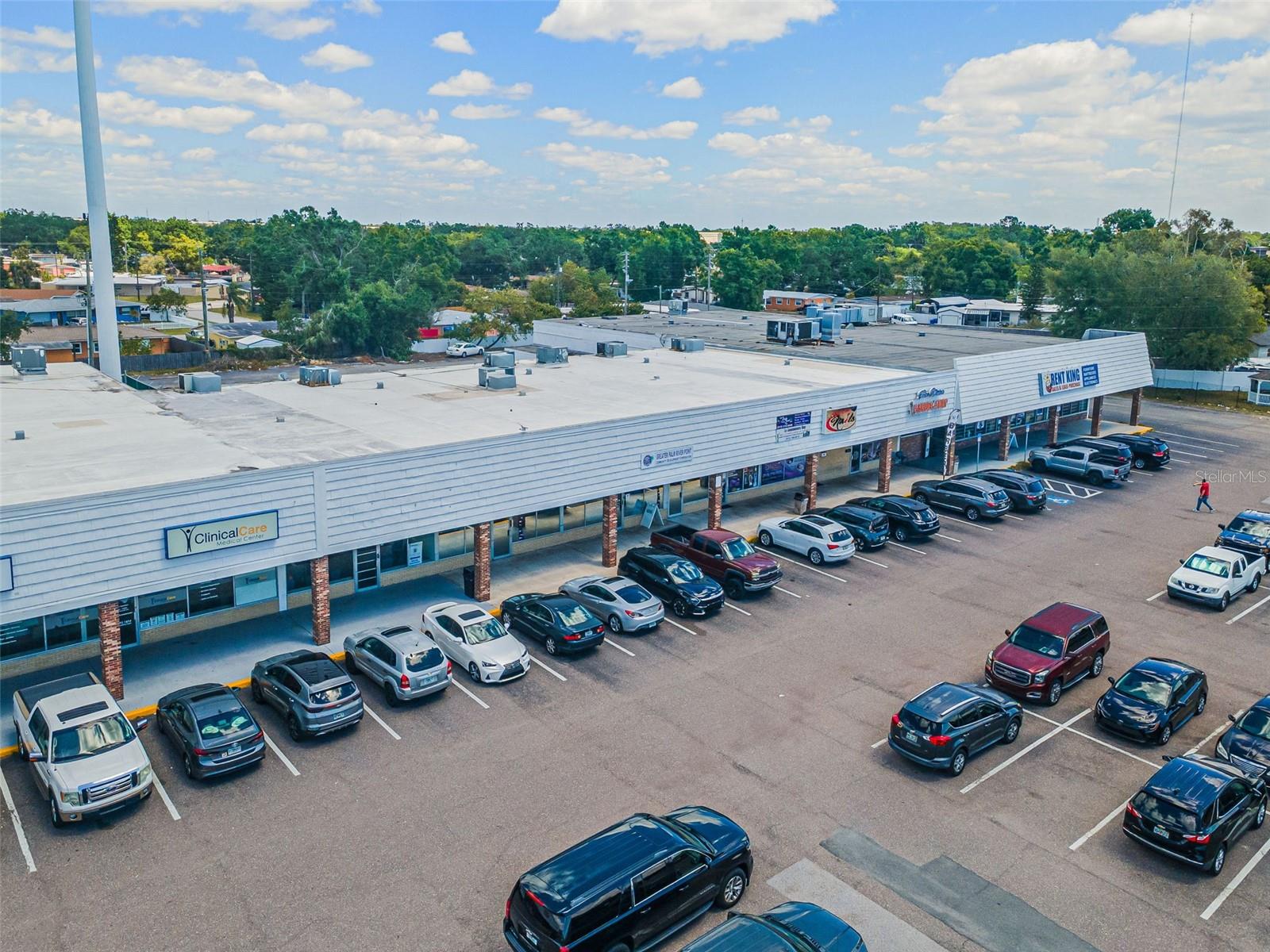 7430 PALM RIVER RD, TAMPA, FL — photo 14